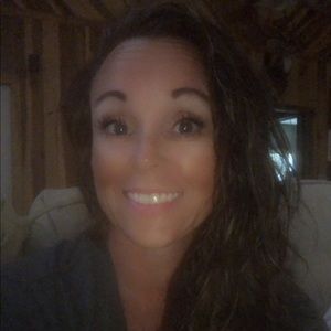 Meet your Posher, Lindsay